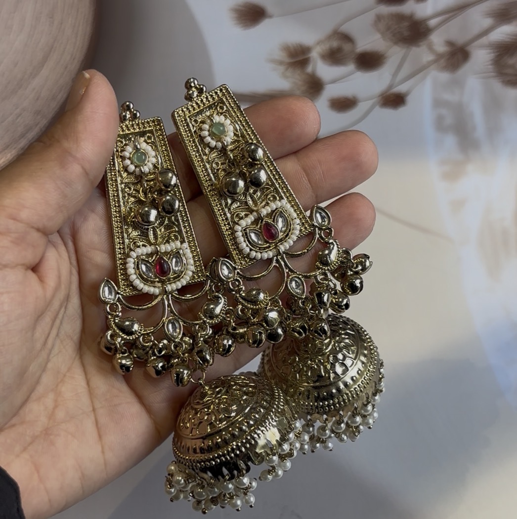 Kashmiri jhumka