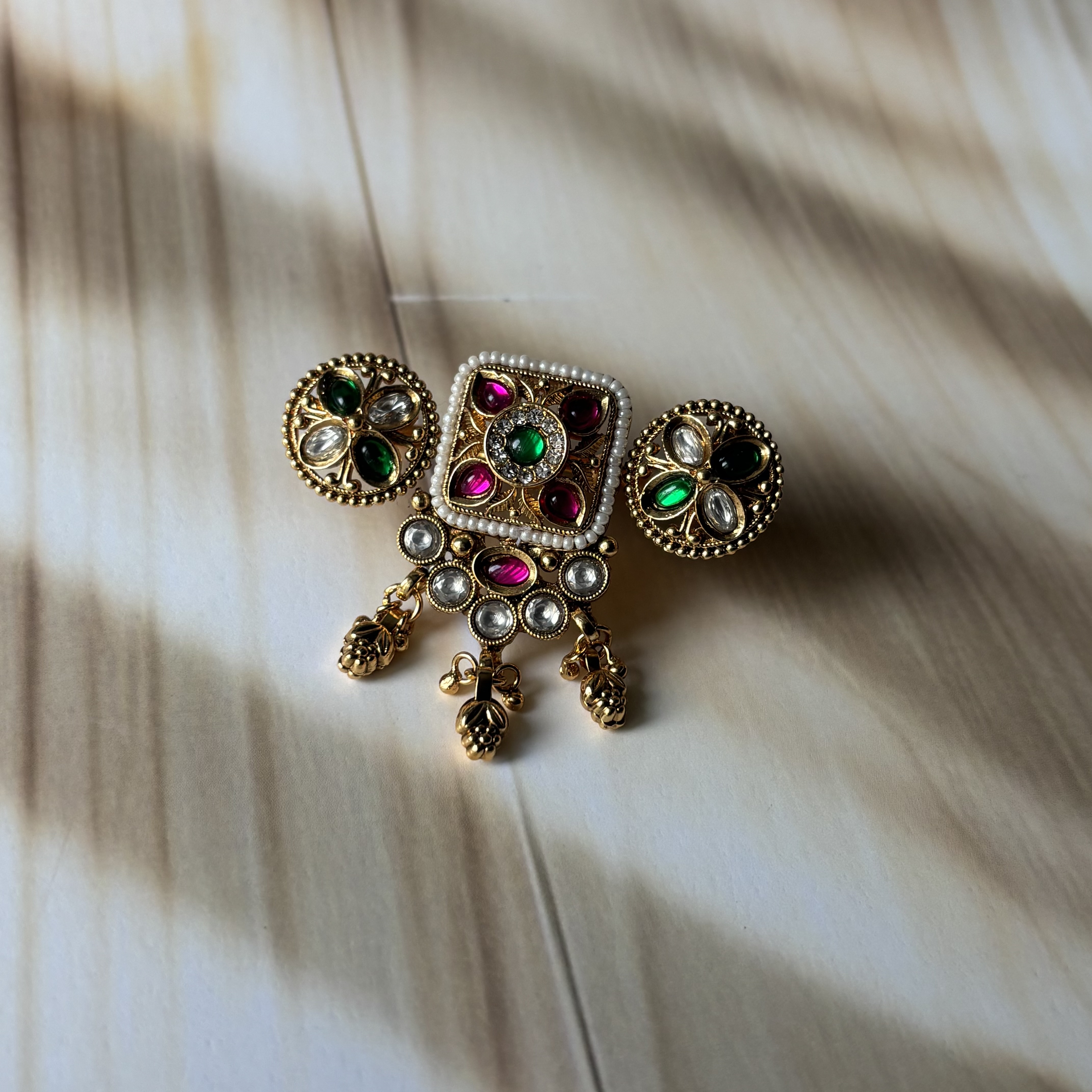 Double finger kundan ring